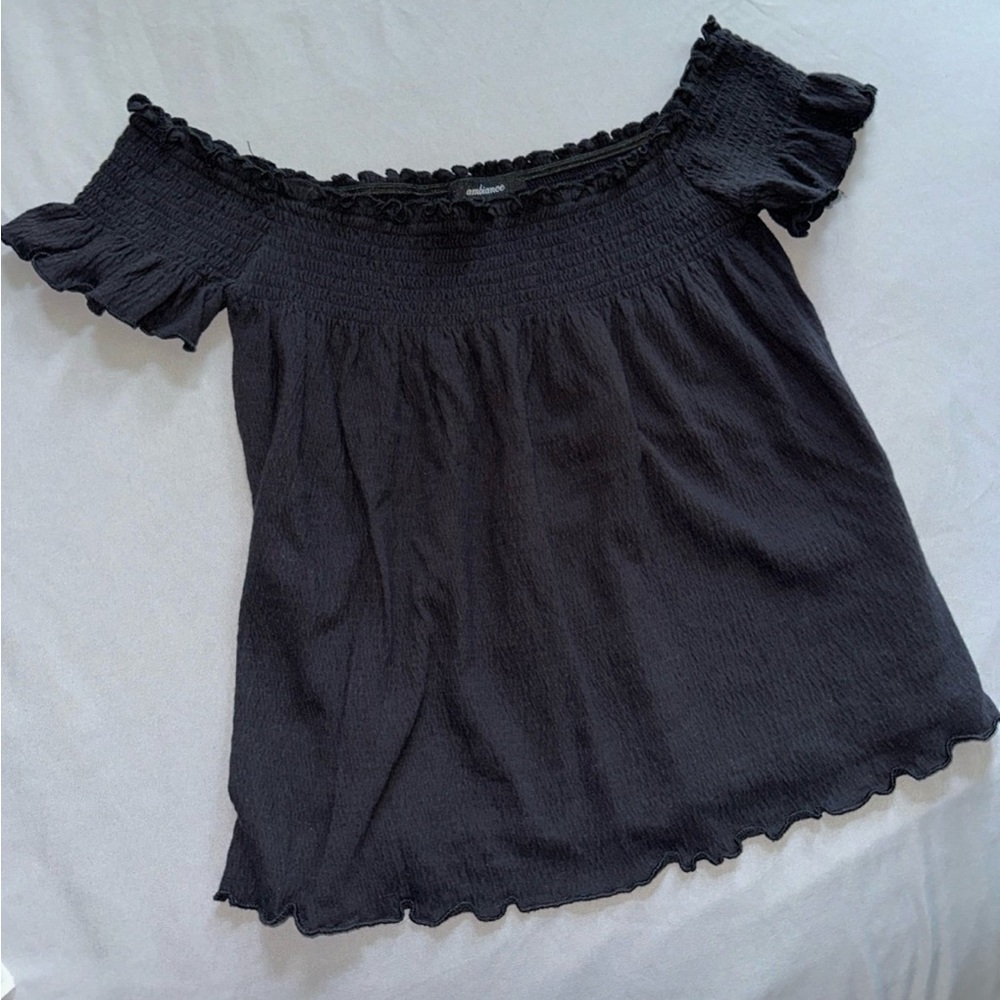 Black off the shoulder blouse / top medium